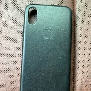 IPhone Xs Leather case by Apple